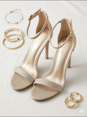 NWOT Ankle-Strap High Heel Sandals in Champagne Size 8